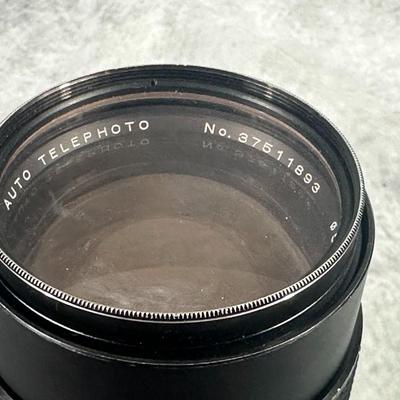 Lot 6: Vivitar Auto Telephoto 135mm 1:2.8 Camera Lens