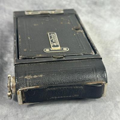 Lot 19: Vintage Eastman Kodak No. 1 Pocket Camera