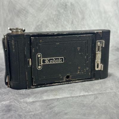 Lot 19: Vintage Eastman Kodak No. 1 Pocket Camera