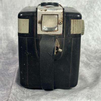 Lot 20: Vintage Kodak Brownie Hawkeye Camera