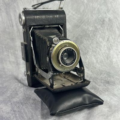 Lot 22: Vintage Kodak No.1 Diomatic Camera