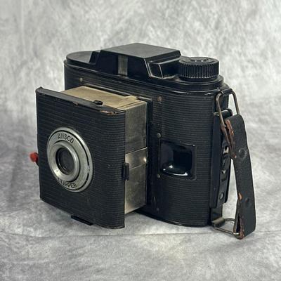 Lot 26: Vintage Ansco Clipper Camera