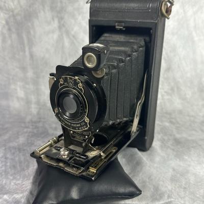 Lot 27: Vintage Eastman Kodak No.1 Pocket Kodak Camera