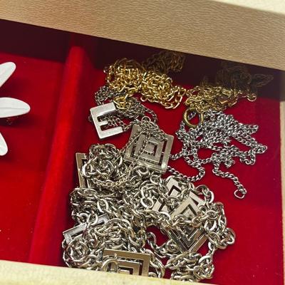 Lot 83: Jewelry Box LOADED with Vintage Costume Jewelry! Necklaces, Pins, Earrings and More!
