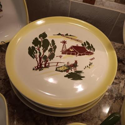 HUGE SET OF POTTERY DINNERWARE