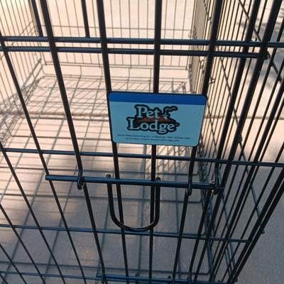PET DOOR FOR A SLIDING GLASS DOOR AND A LARGE PET KENNEL