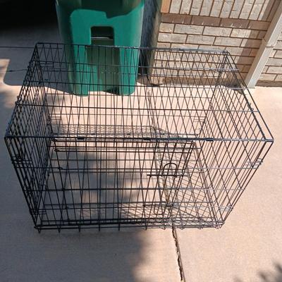 PET DOOR FOR A SLIDING GLASS DOOR AND A LARGE PET KENNEL