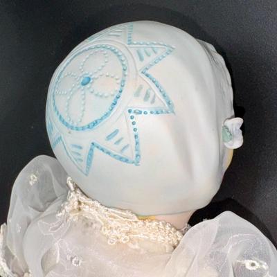 Patricia Loveless Collectible Concepts - Christening Baptism Porcelain Baby Doll 136/2000