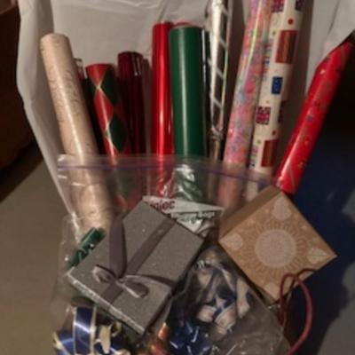 GIFT WRAP, BOWS, BAGS & A HAT BOX