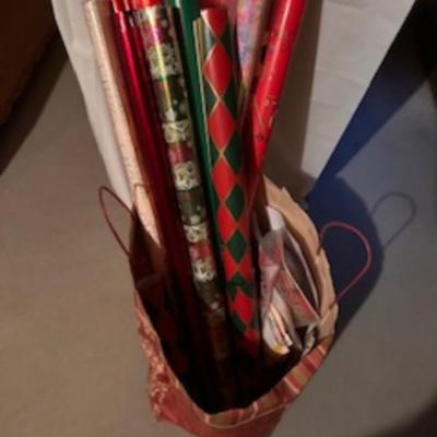 GIFT WRAP, BOWS, BAGS & A HAT BOX