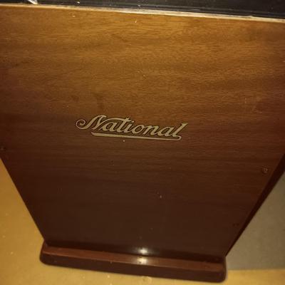 VINTAGE MANUAL NATIONAL CASH REGISTER WITH A KEY