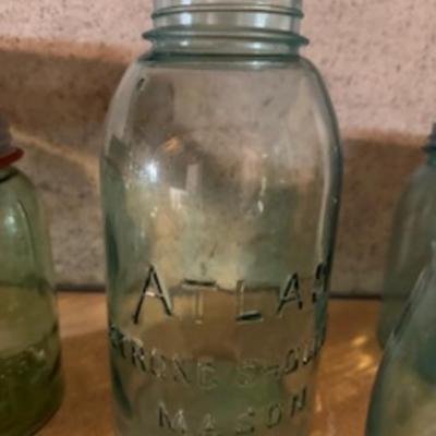 VINTAGE PINT AND QUART CANNING JARS