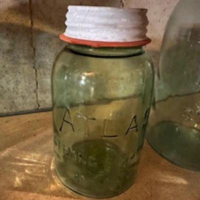 VINTAGE PINT AND QUART CANNING JARS