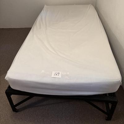 Single Metal Bed Frame