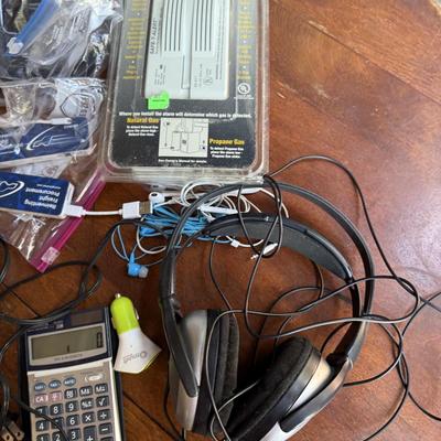 Sale Photo Thumbnail #128: Misc. Electronics.
