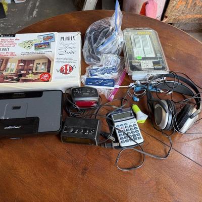 Sale Photo Thumbnail #127: Misc. Electronics.
