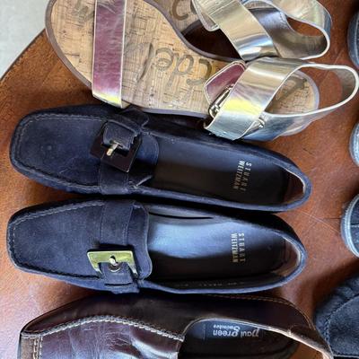 Sale Photo Thumbnail #134: Women’s Shoes, mostly 8.