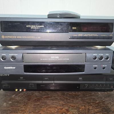 Vhs and dvd players