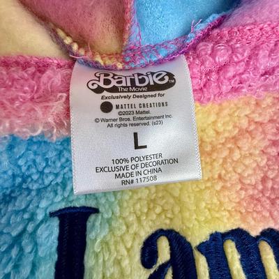 Sale Photo Thumbnail #53: Unisex Size Large. Pullover style, no zipper. Front hand warmer style pockets. Like-new condition.
