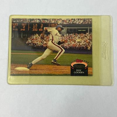 Lot 34: Vintage Baseball Card Lot – Stars, Rookies, & Hall of Fame Legends