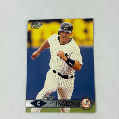Lot 37: Vintage MLB Baseball Card Lot – Donruss, Fleer, Topps, Upper Deck – 1990s & Early 2000s Stars & Rookies