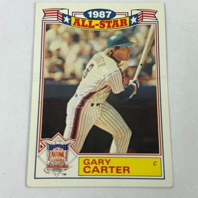 Lot 39: Vintage MLB Baseball Card Lot – Hall of Famers, Rookies, and 90s Stars – McGwire, Carter, Trammell & More