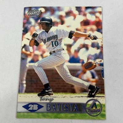 Lot 39: Vintage MLB Baseball Card Lot – Hall of Famers, Rookies, and 90s Stars – McGwire, Carter, Trammell & More