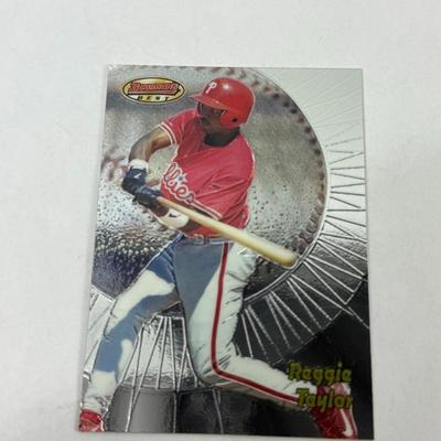 Lot 45: MLB Baseball Card Lot Featuring Bo Jackson, Sammy Sosa, Derek Jeter, Mark McGwire & More – Mixed Era Collection