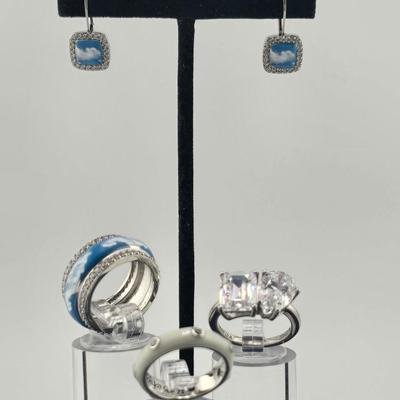 Lot 53: 925 Silver Rings and Earring Set / 19g / Sizes 5.5 & 6