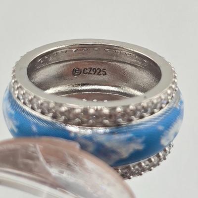 Lot 53: 925 Silver Rings and Earring Set / 19g / Sizes 5.5 & 6