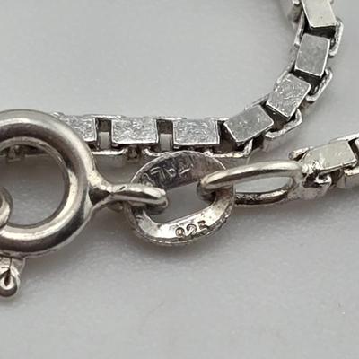 Lot 54: 29" Silver 925 Box Chain Necklace / 15g