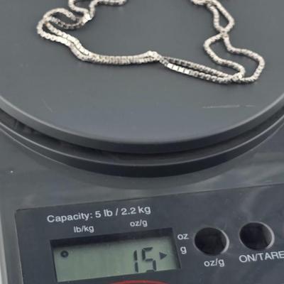Lot 54: 29" Silver 925 Box Chain Necklace / 15g