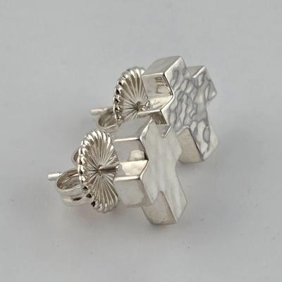Lot 55: Silver 925 Earrings and Rings / 22g / Sizes 6