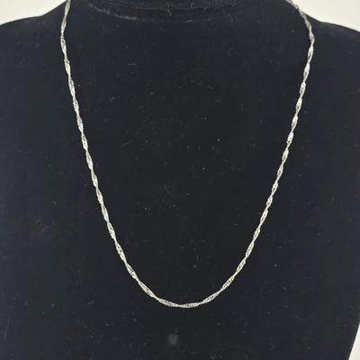 Lot 57: 925 Silver Necklace & Silver Link Anklet / 4g