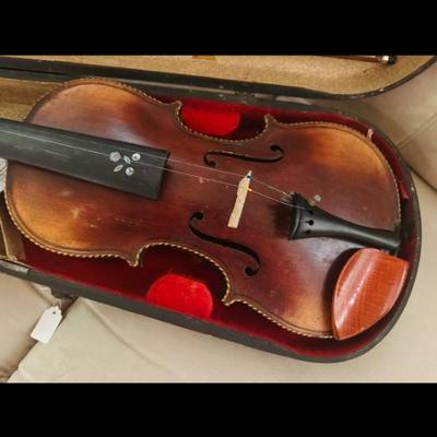 Lot 35: Antique violin, Couch, Art, Collectibles, and more