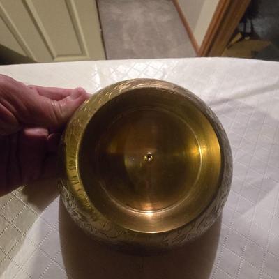 ORRNATE WOODEN BOX AND A BRASS BOWL