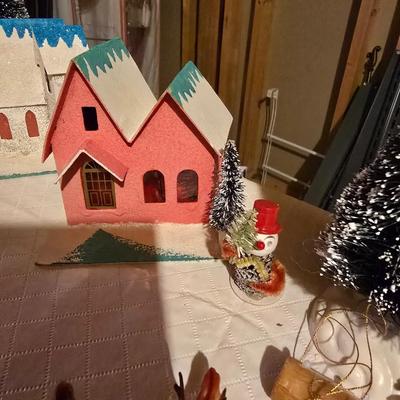 VINTAGE LIGHTED VILLAGE DELUXE MADE FOR MONTGOMERY WARDS IN JAPAN