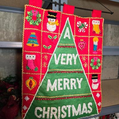 MORE VINTAGE CHRISTMAS DECORATIONS