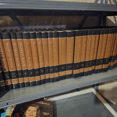 SET OF WORLD BOOK ENCYCLOPEDIAS