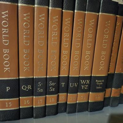SET OF WORLD BOOK ENCYCLOPEDIAS