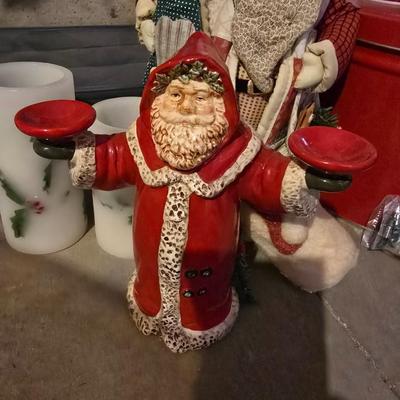 MORE CHRISTMAS DECORATIONS