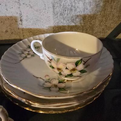 FINE CHINA LUNCHEON SETS FOR 8