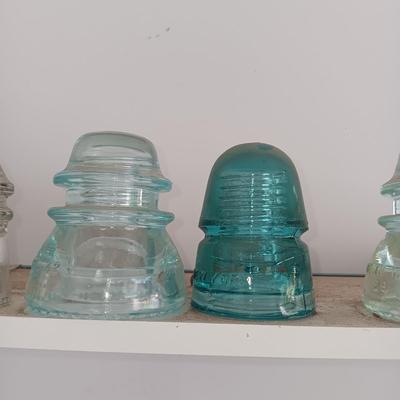 VINTAGE INSULATORS