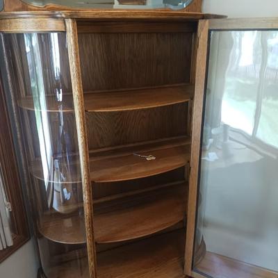 GORGEOUS ANTIQUE CURVED GLASS DISPLAY CABINET
