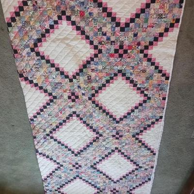 HANDMADE QUILT 84 X 87
