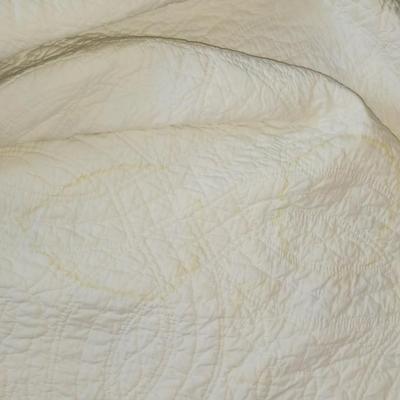 HANDMADE DOUBLE WEDDING RING QUILT