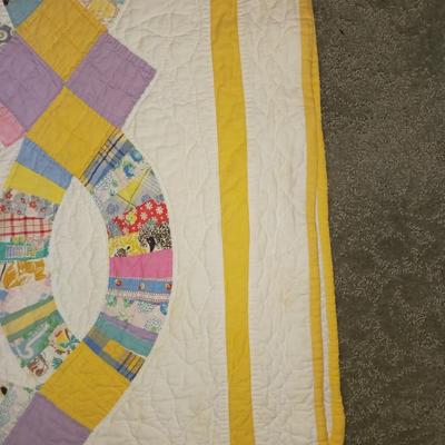 HANDMADE DOUBLE WEDDING RING QUILT