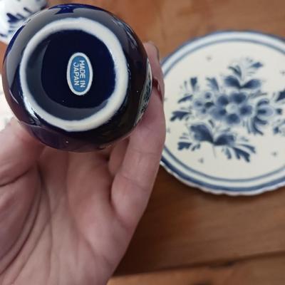 BLUE AND WHITE COLLECTIBLES FROM OTHER COUNTRIES