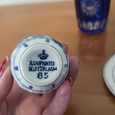 BLUE AND WHITE COLLECTIBLES FROM OTHER COUNTRIES