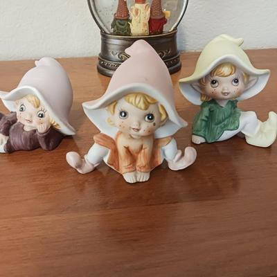 3 HOMCO ELVES AND A LIT FISH BOWL